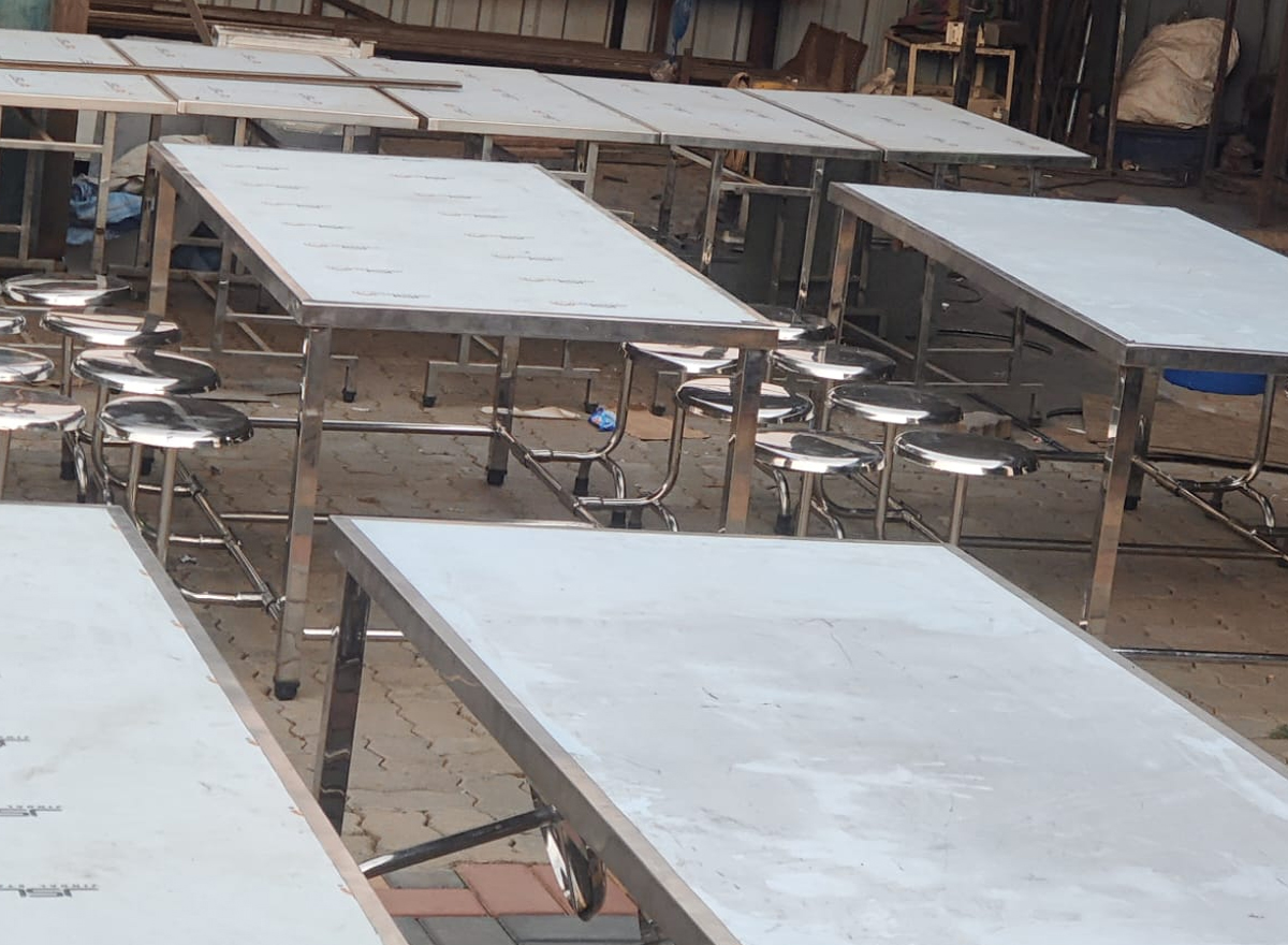 Setting Table in Pune